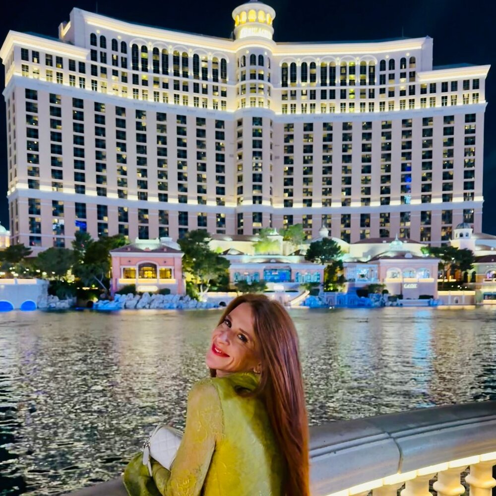 Sherry | Fast Shipping | NWT Finds